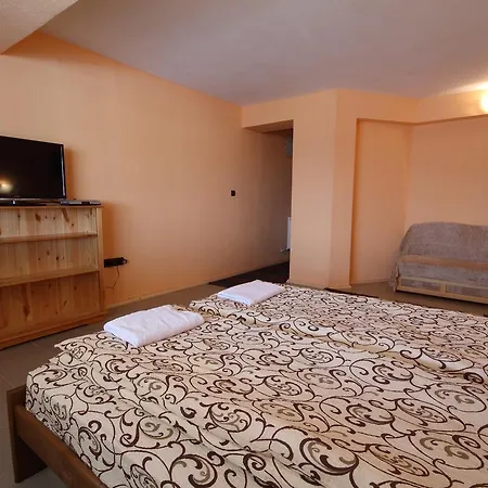 Lyaskovo Vendégház 3*